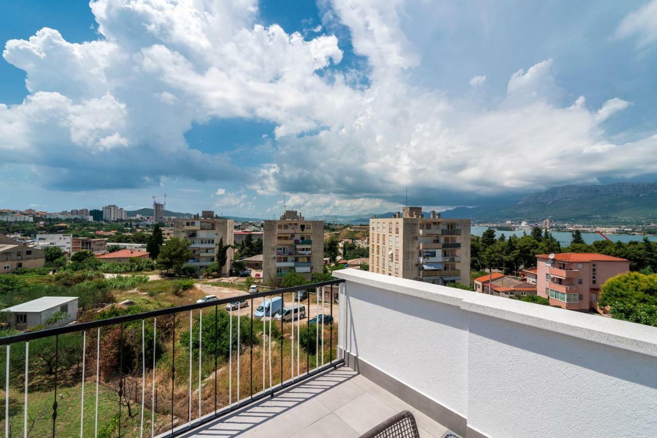 Eva Split Sunset City View Teracce Exterior foto